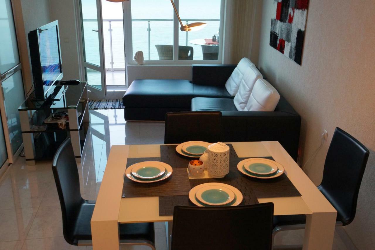 Silver Beach Delux Apartments Bjala Exteriör bild